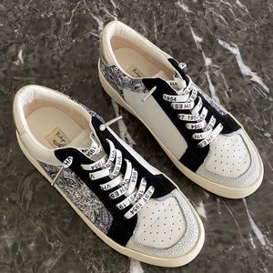 Vintage Havana sneakers size 6.5